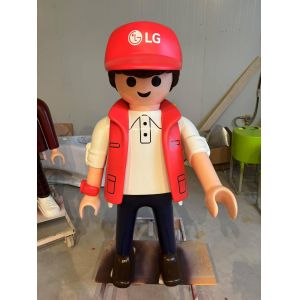 China LG Themed IP Sculpture: Modern Themed Artistic Line-Designed Figurine on sale