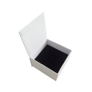 Recyclable Jewelry Paper Box Small Cardboard Box Matt Lamination Surface