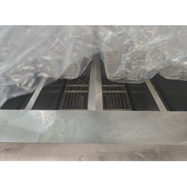 Professional Digital Computer Panel 4 Tank 4 Baskets 28KW 304SUS Electric Chips Open Fryer