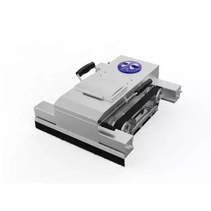 China Mini Photovoltaic Solar Panel Cleaning Robot with Adsorption Steering Mechanism 570mmL on sale