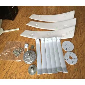 24-380Vac Optional Voltage Vertical Orientation Turbine For 3 M/s Cut-In Wind