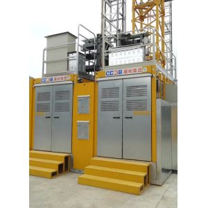 VFD Yellow Rack And Pinion Hoist Engine Power 2x15Kw For Construction Man /