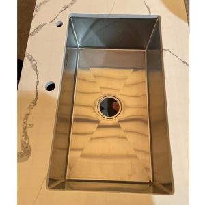 OEM High Stain Resistance Quartz Stone Kitchen Countertop With Sink