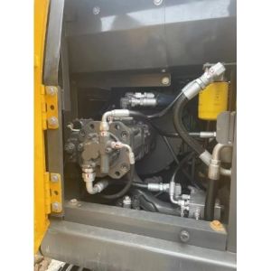 Second Hand Volvo EC140 Crawler Excavator Great Performance and 14ton Operating