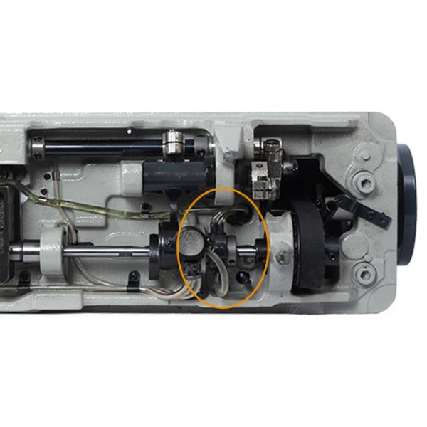 Lockstitch Flatbed Thick Thread DP×5 Needle Feed Sewing Machine