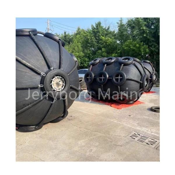 Quality Inflatable Floating Yokohama Type Pneumatic Rubber Fenders With Tyre-Chain Net wholesale