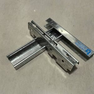 Cheap Non Combustible Metal Stud And Track For Durable Construction 0.6-2.0Mm Thickness Drywall Metal Track for sale