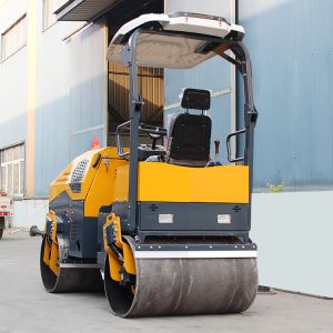 Cheap New 3 Ton Diesel Engine Mini Compactor Road Roller Double Drums Roller for sale