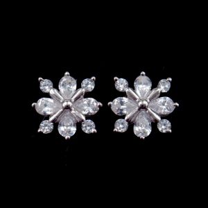 China Flowers Charm Snow Shaped Silver Cubic Zirconia Earrings Stud For Women With CZ Jewelry on sale