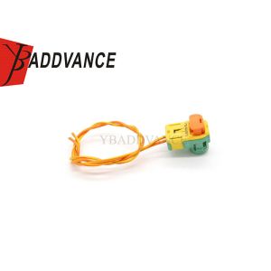 17D14000577 Airbag Clockspring Plug 2 Pin Connector Electrical