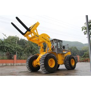 20T Quarry Fork Four Wheel Forklift Loader 175KW Weichai Engine Multifunction