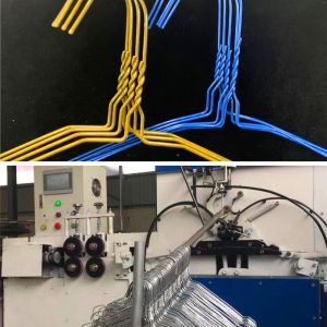 Galvanized Clothes Wire Hanger Wear Resistant For Cold Weather Cloth Items