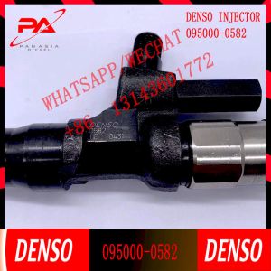 Diesel fuel injector 095000-0580, 095000-0581, 095000-0582, 095000-0583 for S05C