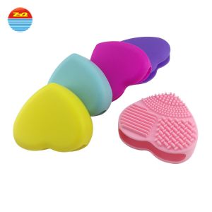 Heart - Shaped Food Grade Silicone Makeup Tool Compact In Size And Very Cute