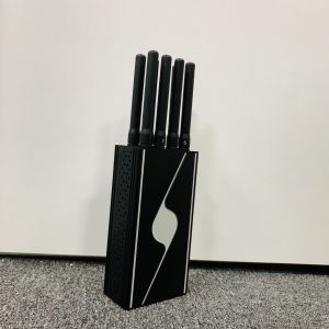 20m Radius 8 Bands 7.4V 3600mAh Handheld 5G Jammer