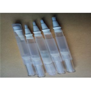 Beautiful Shape Lip Plumping Gloss , 4ml Waterproof Lip Gloss 125.9 * 12.2mm