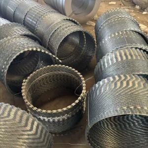 Cheap Silver Constantine Razor Wire / Security Protection Gi Concertina Wire BTO-10 for sale