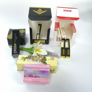 China Custom Aluminum Foil Pouch Packaging , Stand Up Coffee Bags Flat Bottom With Valve on sale