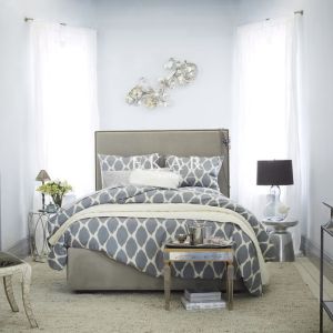 Modern Fabric Divan Upholstered Simple Design Wooden Bed