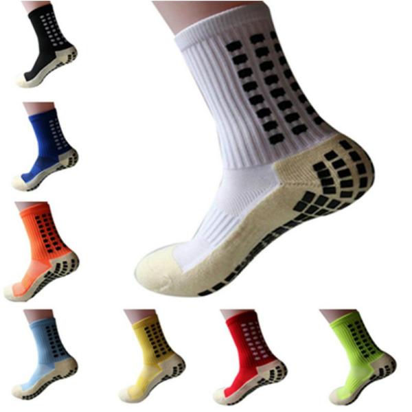 Medium Thickness Anti Slip Rugby Socks With Round Silicone Suction Cup Grip