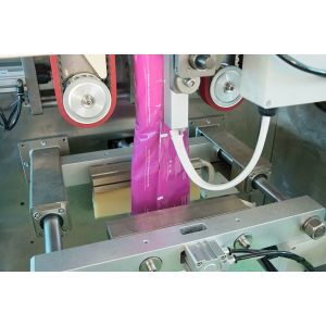 chip crisp packing machine low cost vertical form fill seal packing machinery