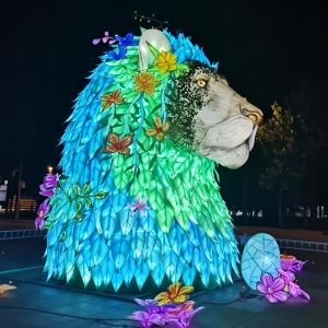 High-Quality Lion Sculpture Lantern for Outdoor Decor and Themed Light Shows