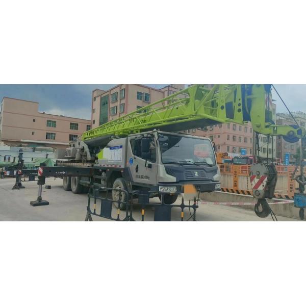 ZTC250A 20 Years Zoomlion Truck Crane Maximum Lifting 25 Tons Green at
