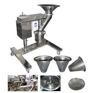China Chemical 2500kg/h KZL High Speed Grinding Granulator on sale