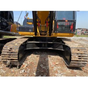 Used CAT Excavators with Electronic Fuel Injection System for Reduced Fuel