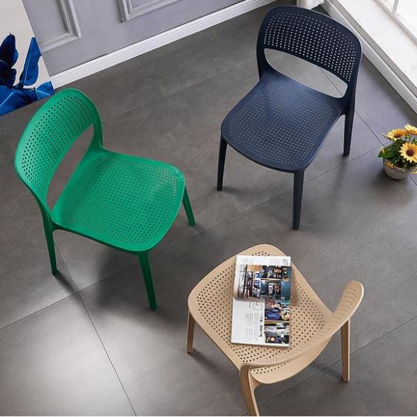 Nordic web celebrity dining chair modern simple book desk chair plastic household chair to negotiate leisure chair