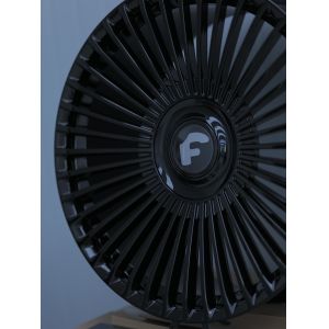 Gross Black Forgiato Trimestre Forged Wheels For Rolls Royce Range Rover