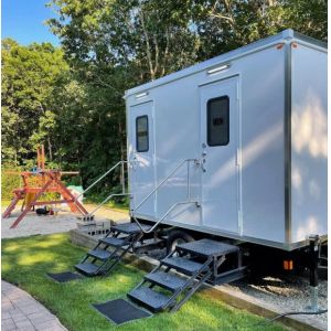 China Luxury Mobile Toilet Trailer with 1 Year Warranty and Extruded Insulation Board Fiberglass Construction on sale