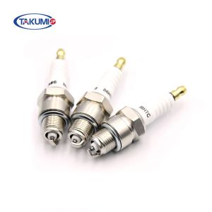 Good Performance Motorcycle Spark Plug Replacement For C7HSA S102F Z9Y UR4A