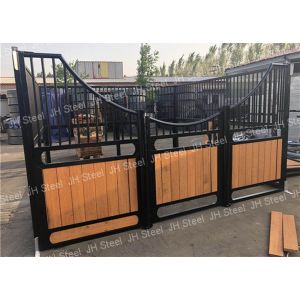 Sliding Door Longlife Horse Stable Front Panel With Plastic Kick Panels
