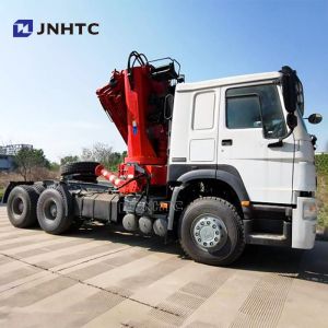 China Factory Price Sinotruk HOWO 6x4 Tractor Truck With 10ton Folding Crane on sale