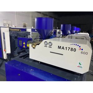 178 Ton PET Injection Moulding Machine Haisong MA1780 5.07x1.35x1.99m
