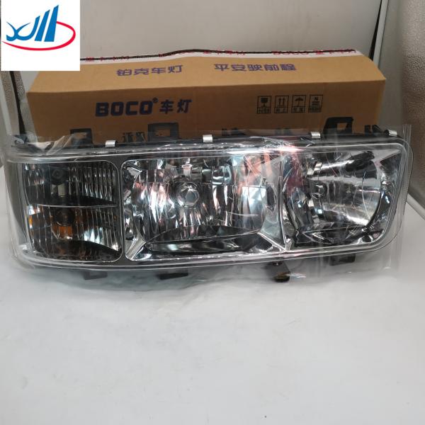 Quality Sinotruk HOWO Styre Truck Cabin Spare Parts Glass Plastic WG9100720110 Head Lamp wholesale