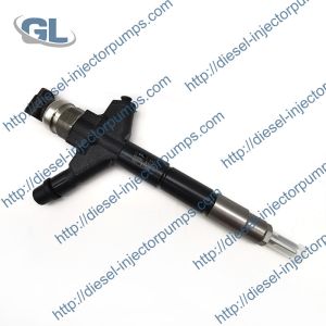 Genuine Common Rail Fuel Injector 295050-0300 295050 0300 For NISSAN Pathfinder