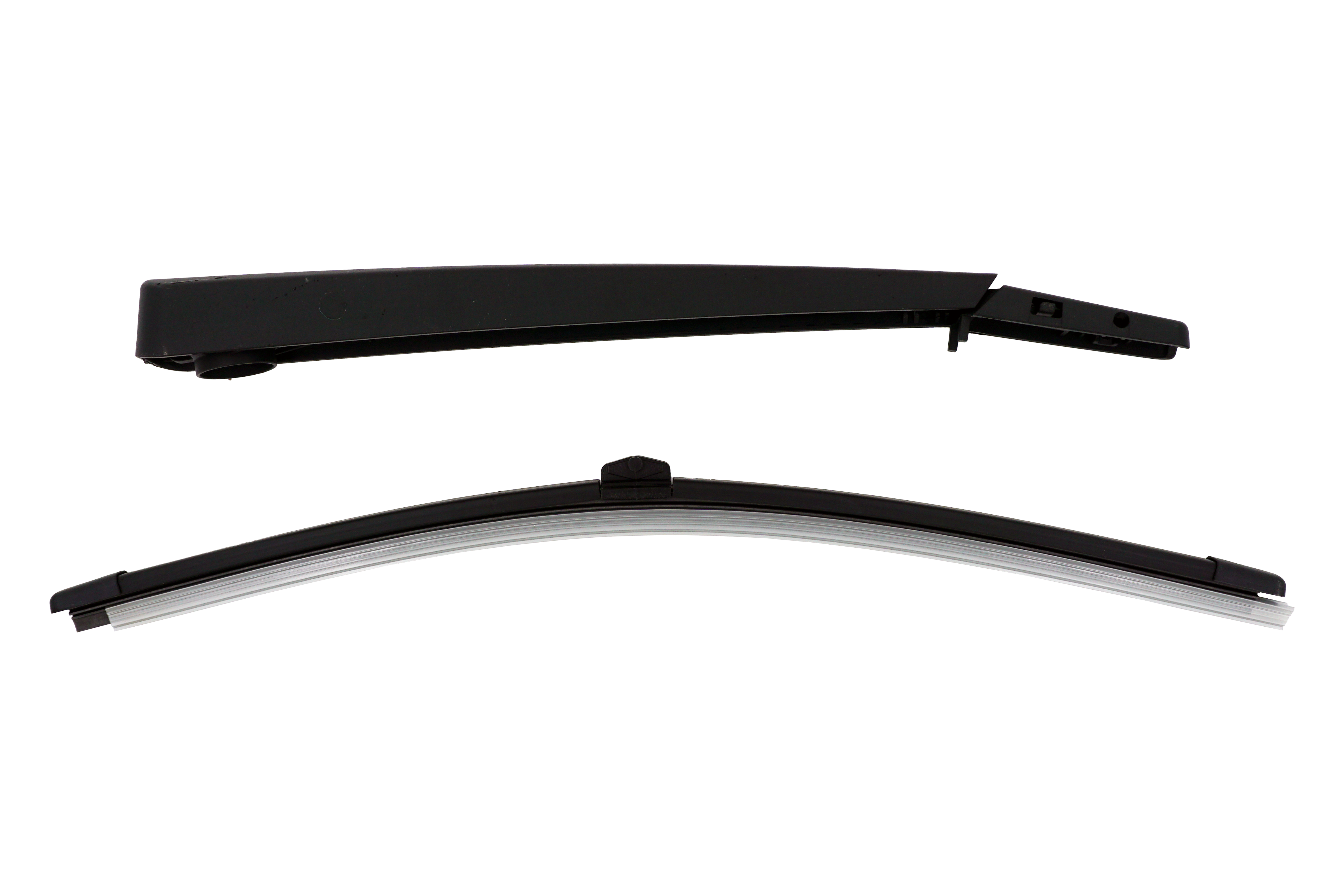 Flexible and Weather Resistant Wiper Blades for Enhanced Clarity