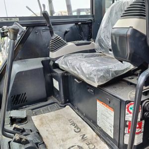 Hydraulic Mini Excavator Komatsu PC30MR with Original Hydraulic Valve