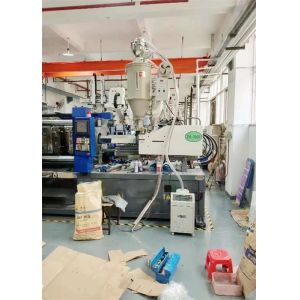 Microcomputer Controlled Granule Dryer Machine For Plastics Industry