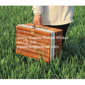 wicker storage basket with cover mat