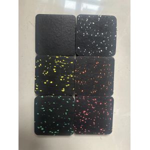Easy to Clean and Quick-Dry 100cm*100cm 50cm*50cm Gym Rubber Flooring Mats for
