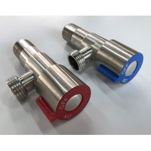 Female Thread Bathroom Hardware Sets , SUS 304 Triangle Angle Valve