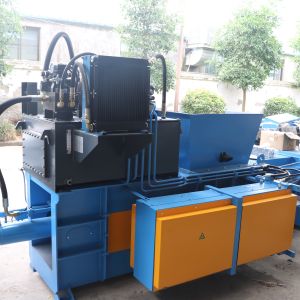 Plastic horizontal waste straw baler/compactor machine