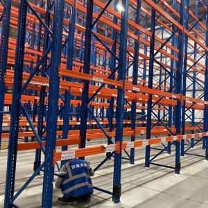 Cheap Powder Coated Warehouse Racking Systems with Adjustable Heights for sale
