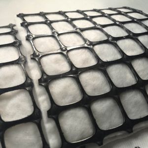 150gsm Geotextile polypropylene PP Biaxial Geogrid For Slope Stabilization 30