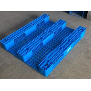 Light weight one time plastic pallets for transport and storage, Heavy duty