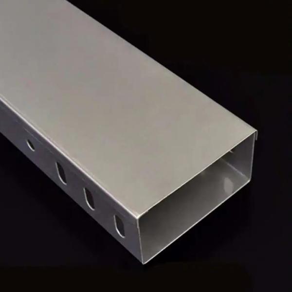 Wall-mounted Steel Cable Tray with 500 Lbs Load Capacity and 2.0mm Thickness for