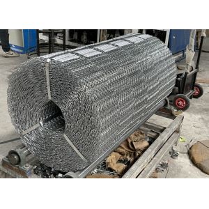 190.5mm Width Galvanized Pipeline Reinfore Welded Mesh For Oil And Gas Pipelines